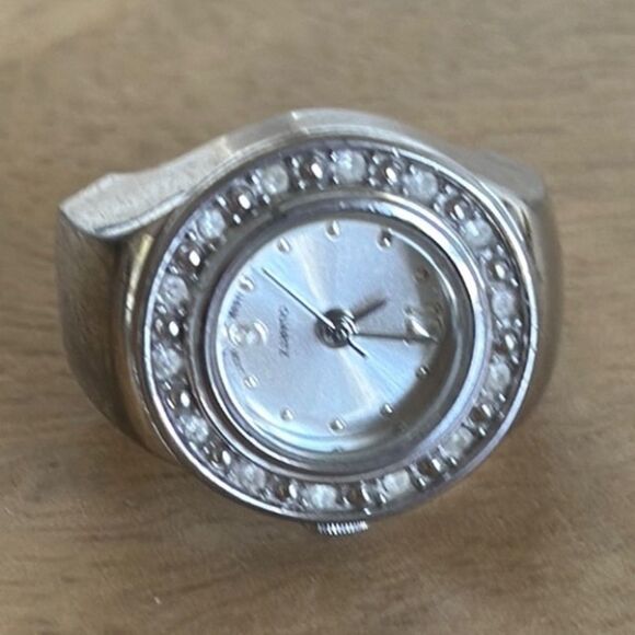 Elegant Silver Women\'s Ring Watch main image 6
